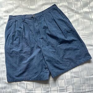 Northern Spirit High Rise Stripped Pattern Pleated Shorts